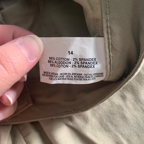 Nine West khaki capris womens size 14 - Picture 4 of 4